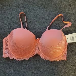 Convertible strap demi bra